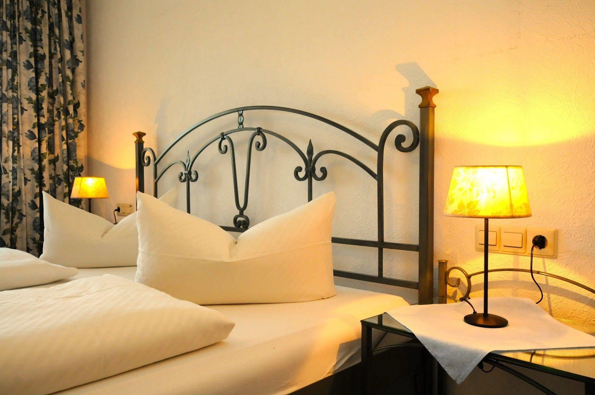 Hotel Ritter Tettnang Ngoại thất bức ảnh